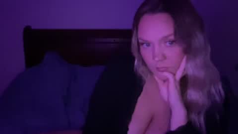 Hailsraexx online show from September 28, 2025, 1:44 am
