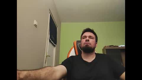 hairy_guy007 online show from March 7, 2026, 11:35 pm