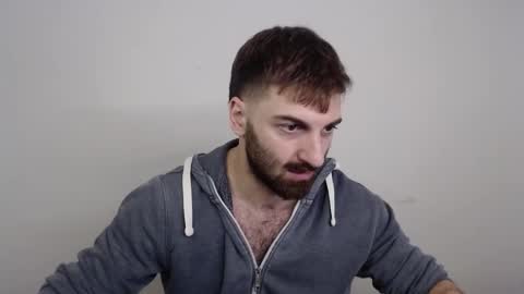 Snapshot of hairy_superman chatting on February 6, 2026, 10:24 pm hairy_superman online show from February 6, 2026, 10:24 pm