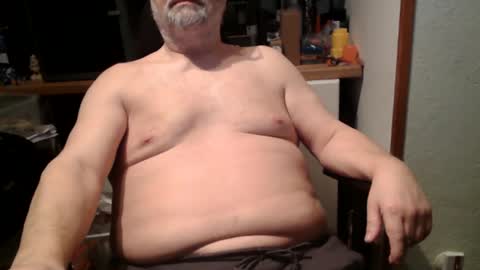 hairyarmpit_lover_1970 online show from February 17, 2026, 7:16 am