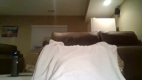 Snapshot of hairybater26 chatting on February 17, 2025, 5:04 am Harry online show from February 17, 2025, 5:04 am