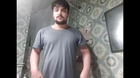 Snapshot of hairyfatboy01 chatting on May 11, 2026, 12:05 am hairyfatboy01 online show from May 11, 2026, 12:05 am