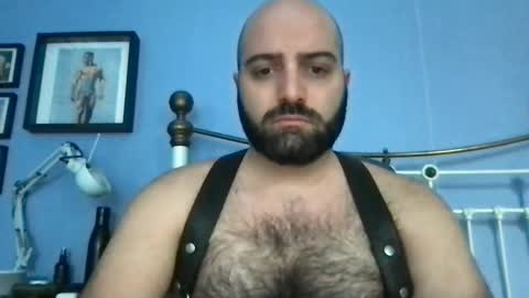 Snapshot of hairyleatherguy chatting on February 12, 2025, 12:01 pm Hairy Guy online show from February 12, 2025, 12:01 pm