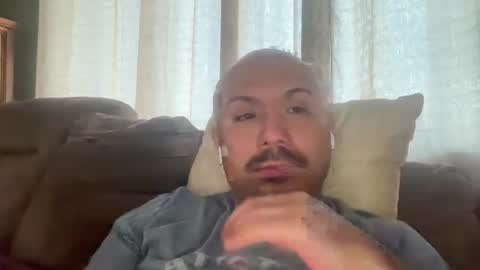 Snapshot of hairyman30000 chatting on November 29, 2025, 12:02 am hairyman30000 online show from November 29, 2025, 12:02 am
