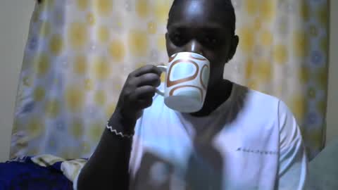 Snapshot of hairypussybigassy001 chatting on February 17, 2025, 7:58 am hairypussybigassy001 online show from February 17, 2025, 7:58 am