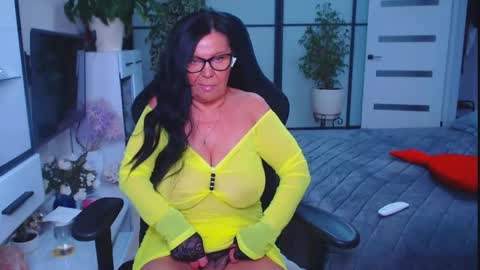 Monika online show from October 28, 2025, 9:02 am