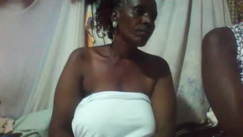 hairypusy17 online show from March 12, 2025, 7:38 pm