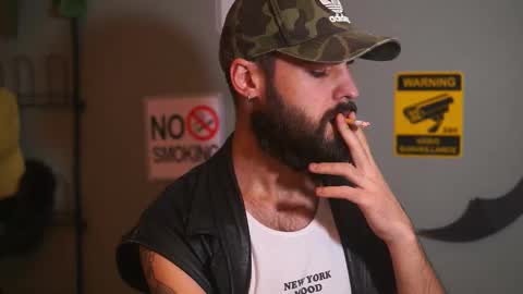 HairyRobXxX online show from November 30, 2025, 4:11 pm