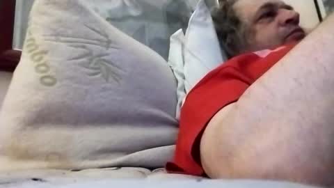 Snapshot of hairyspermballs chatting on November 27, 2025, 2:35 am Marty online show from November 27, 2025, 2:35 am