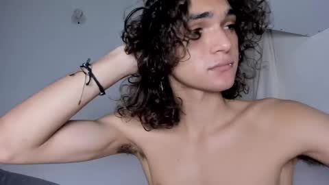 Snapshot of halan_jr chatting on January 9, 2025, 12:03 am halan online show from January 9, 2025, 12:03 am