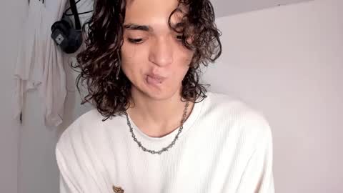 Snapshot of halan_jr chatting on January 9, 2025, 10:41 pm halan online show from January 9, 2025, 10:41 pm