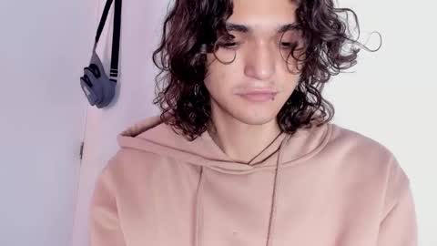 Snapshot of halan_jr chatting on January 13, 2025, 7:31 pm halan online show from January 13, 2025, 7:31 pm