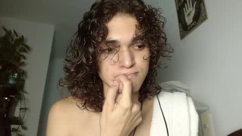 Snapshot of halan_jr chatting on January 20, 2025, 1:18 am halan online show from January 20, 2025, 1:18 am