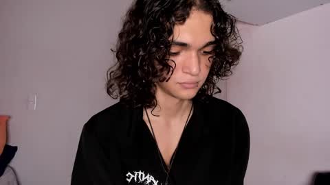 Snapshot of halan_jr chatting on January 22, 2025, 9:32 pm halan online show from January 22, 2025, 9:32 pm