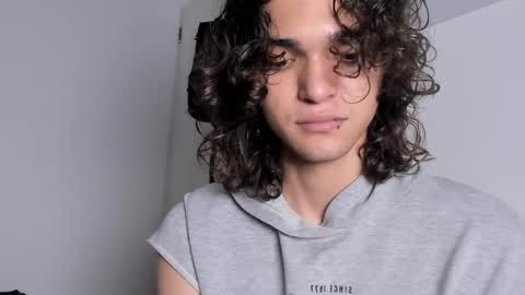 Snapshot of halan_jr chatting on January 24, 2025, 11:34 pm halan online show from January 24, 2025, 11:34 pm