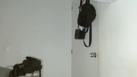 Snapshot of halan_jr chatting on February 11, 2025, 10:26 am halan online show from February 11, 2025, 10:26 am