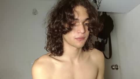 Snapshot of halan_jr chatting on February 12, 2025, 8:59 am halan online show from February 12, 2025, 8:59 am