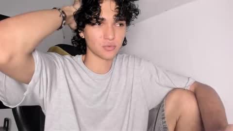 Snapshot of halan_jr chatting on October 1, 2025, 8:37 pm halan online show from October 1, 2025, 8:37 pm