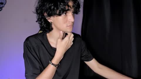 Snapshot of halan_jr chatting on October 29, 2025, 5:10 am halan online show from October 29, 2025, 5:10 am