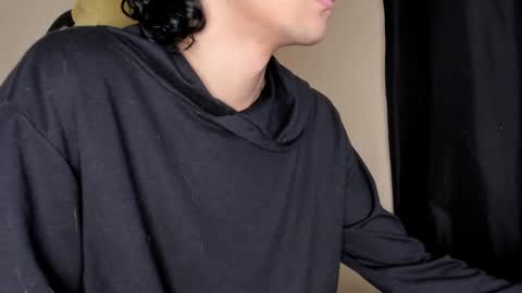 Snapshot of halan_jr chatting on November 6, 2025, 1:45 pm halan online show from November 6, 2025, 1:45 pm