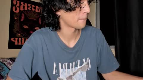 Snapshot of halan_jr chatting on November 14, 2025, 5:17 am halan online show from November 14, 2025, 5:17 am