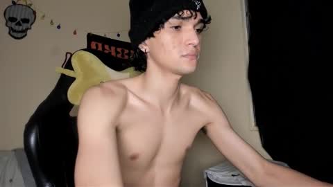 Snapshot of halan_jr chatting on November 28, 2025, 10:45 pm halan online show from November 28, 2025, 10:45 pm