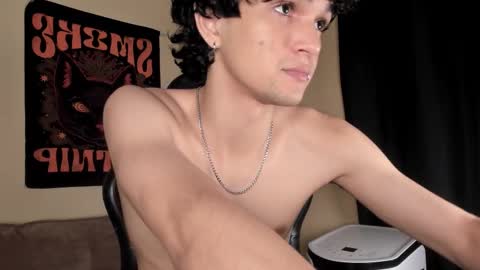 Snapshot of halan_jr chatting on February 25, 2026, 10:30 pm halan online show from February 25, 2026, 10:30 pm