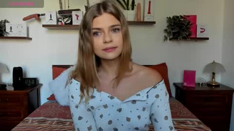 Snapshot of haleyreedme chatting on September 30, 2025, 7:35 am Haley online show from September 30, 2025, 7:35 am