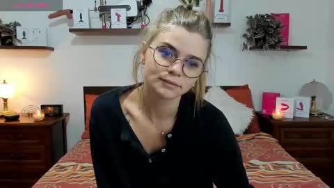 Snapshot of haleyreedme chatting on October 6, 2025, 7:17 am Haley online show from October 6, 2025, 7:17 am