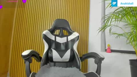 Anahis online show from January 12, 2025, 1:00 am