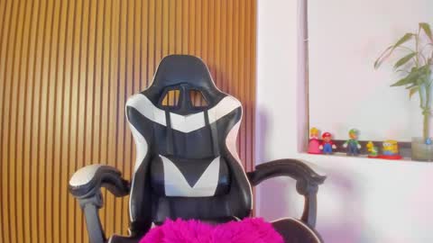 Anahis online show from September 13, 2025, 3:06 am