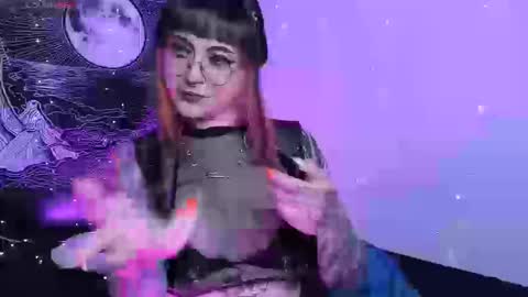 Hallu online show from September 19, 2025, 10:32 pm