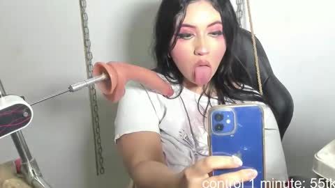 Hally  online show from November 28, 2025, 1:41 am