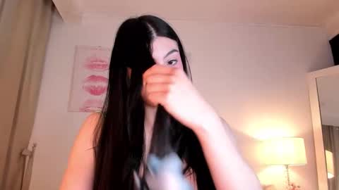 Snapshot of halseycox__ chatting on September 12, 2025, 6:35 am Halsey Maria online show from September 12, 2025, 6:35 am