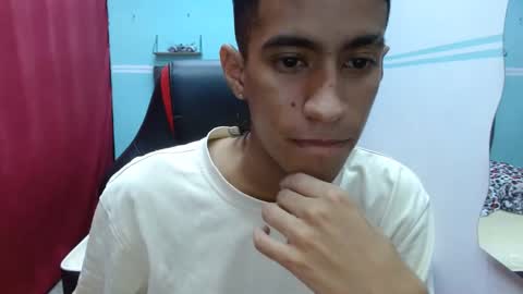 Snapshot of hamcummboy20 chatting on November 20, 2025, 5:51 am hamcummboy20 online show from November 20, 2025, 5:51 am