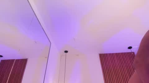 Hamilton online show from November 25, 2025, 9:15 pm