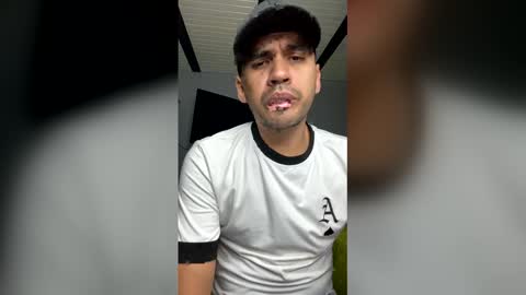 hamiltong12 online show from December 17, 2025, 4:51 am