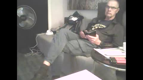 Snapshot of hamto65 chatting on January 9, 2025, 10:20 pm Prefer men 80 online show from January 9, 2025, 10:20 pm