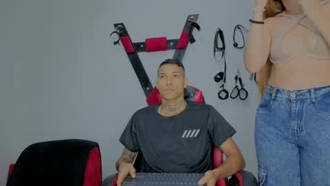 Hana and Zeta online show from March 31, 2026, 12:16 pm