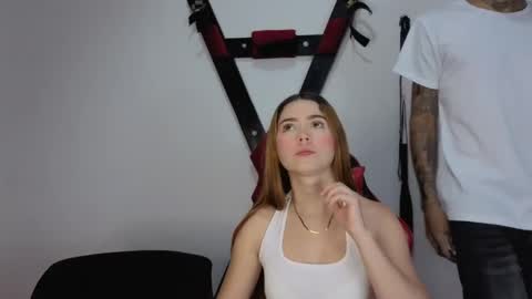 Hana and Zeta online show from April 8, 2026, 12:16 pm