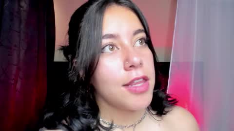Hanah Montana Independent model online show from November 13, 2025, 2:49 pm