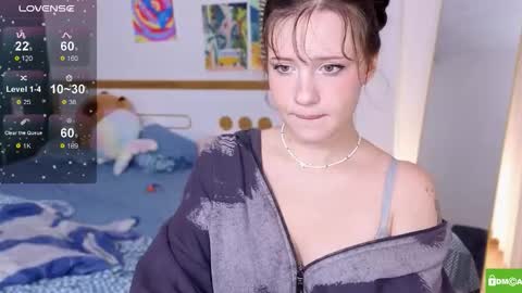 Snapshot of hanahwoods chatting on October 21, 2025, 1:28 am hanahwoods online show from October 21, 2025, 1:28 am