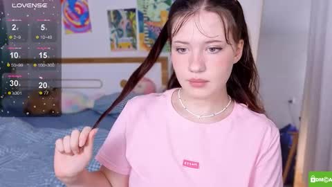 Snapshot of hanahwoods chatting on October 23, 2025, 1:05 am hanahwoods online show from October 23, 2025, 1:05 am