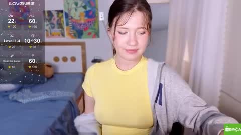 Snapshot of hanahwoods chatting on November 23, 2025, 3:34 pm hanahwoods online show from November 23, 2025, 3:34 pm