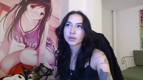 Hanaku  online show from November 10, 2025, 1:21 pm