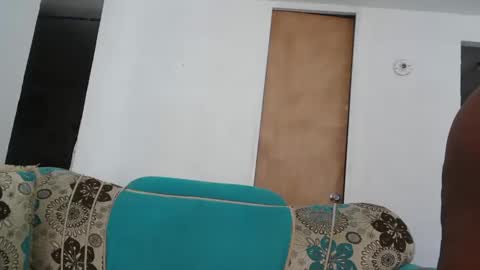 Hana  online show from January 12, 2025, 3:36 pm