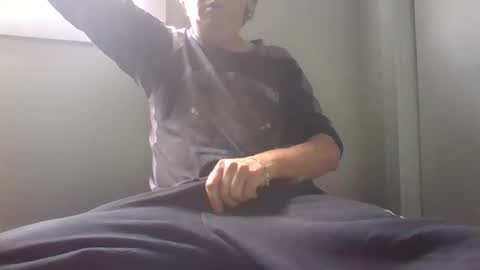 hand_ball_32 online show from March 18, 2026, 1:53 am