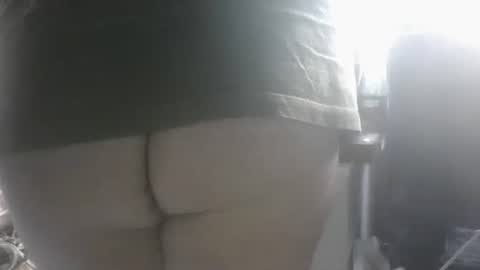 handncocknocum online show from November 10, 2025, 8:13 am