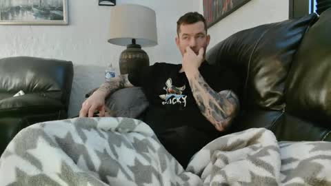 Snapshot of handofmeat11 chatting on January 17, 2025, 2:28 pm Hand of meat online show from January 17, 2025, 2:28 pm