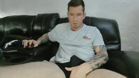 Snapshot of handofmeat11 chatting on January 19, 2025, 4:14 pm Hand of meat online show from January 19, 2025, 4:14 pm